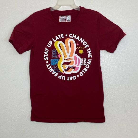 DUTCH BROS Coffee Women’s Maroon T Shirt Size M - Picture 1 of 4